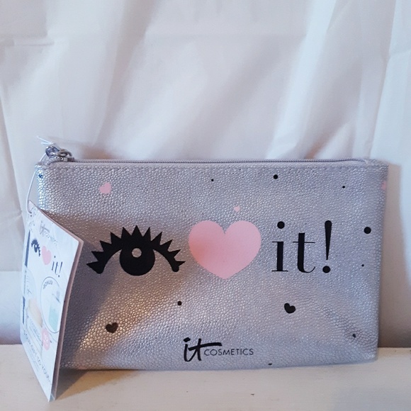 ItCosmetics Makeup Bag - Picture 5 of 7